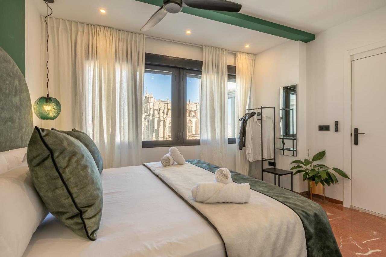 Isg Apartments Catedral Sevilla Bagian luar foto