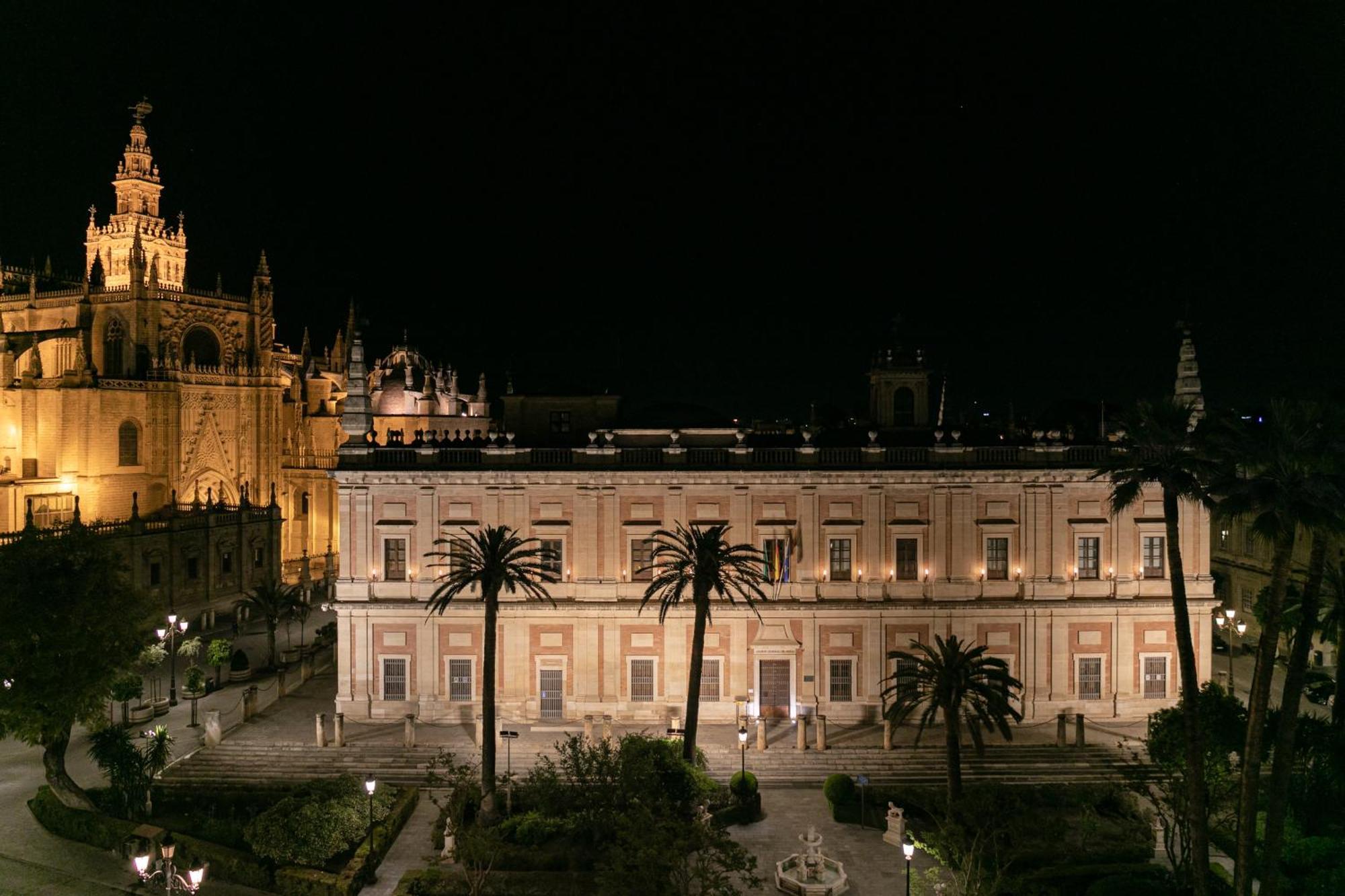 Isg Apartments Catedral Sevilla Bagian luar foto